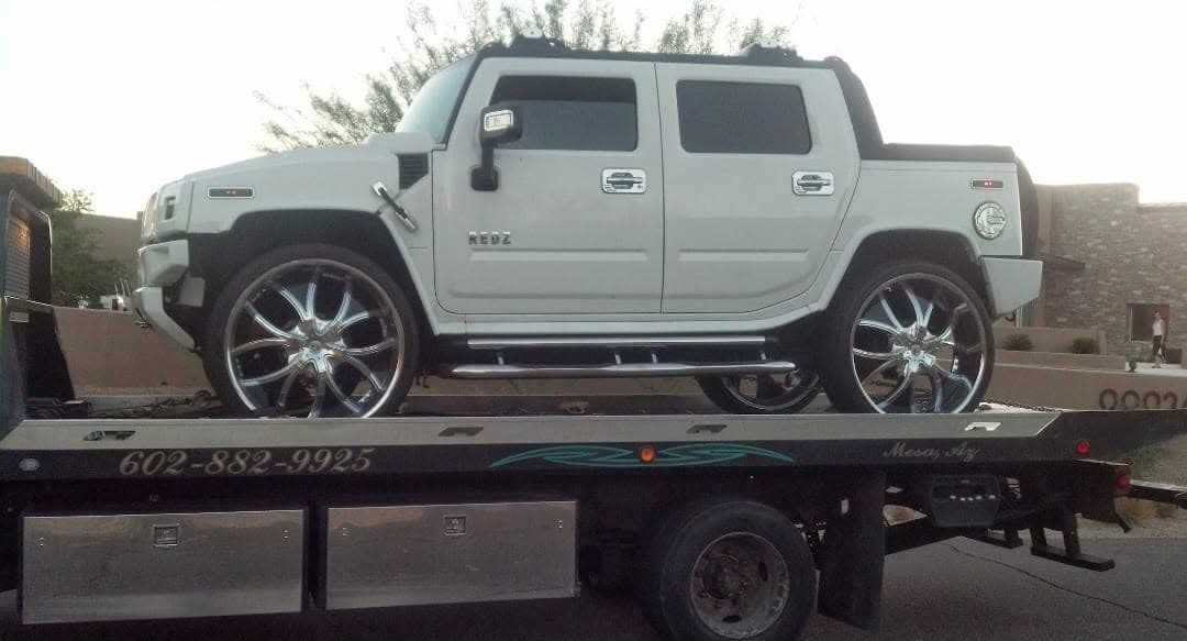 F&S Towing tow truck ready to roll anywhere in Arizona